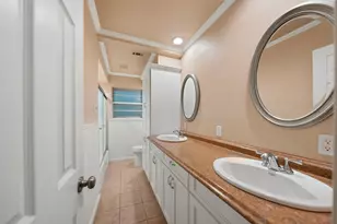 127 Oakwood Dr, Spring, TX 77386 - Photo 18