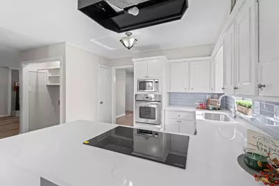 16015 Southampton Drive, Spring, TX 77379 - Photo 14