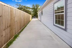 3234 Berry St, Houston, TX 77004 - Photo 34