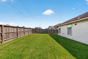 14302 Brunswick Pl Dr, Houston, TX 77047 - Photo 44
