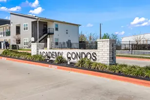 1326 Prairie Dr, Bryan, TX 77803 - Photo 2