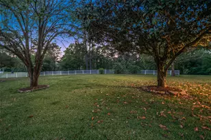 13222 Stonecrest Ln, Conroe, TX 77302 - Photo 32