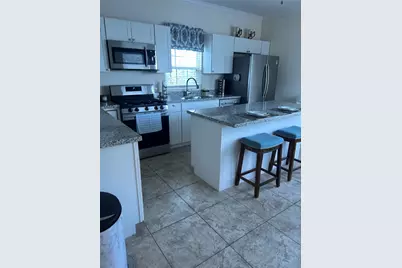 2734 Avenue D, Dickinson, TX 77539 - Photo 14