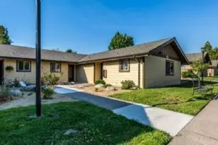 220 Holiday Ln, Other, OR 97540 - Photo 2