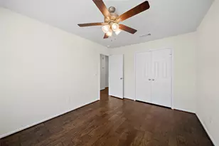 3411 Ovids Orchard Dr, Houston, TX 77025 - Photo 18
