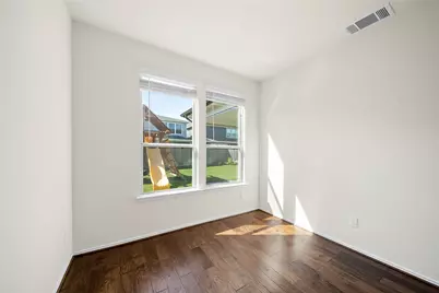 3411 Ovids Orchard Drive, Houston, TX 77025 - Photo 10