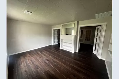 1805 E North Street, Victoria, TX 77901 - Photo 4