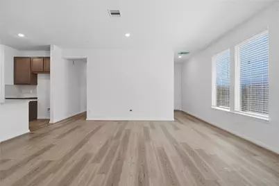 6602 Lenwood Lane, Rosharon, TX 77583 - Photo 8