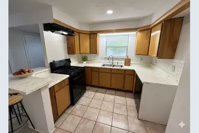 9303 Kingsflower Circle, Houston, TX 77075 - Photo 4