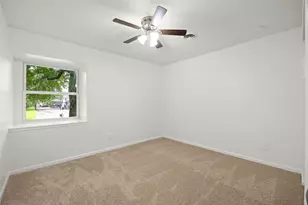 1911 Acacia St, League City, TX 77573 - Photo 28