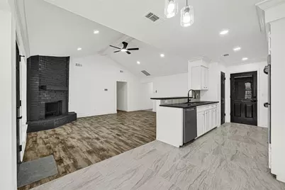 4102 Townes Forest Road, Friendswood, TX 77546 - Photo 16