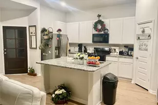 1055 Bluebonnet Trl, Bellville, TX 77418 - Photo 8