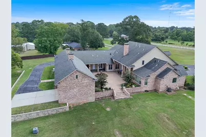 000 Calfee, Conroe, TX 77304 - Photo 32