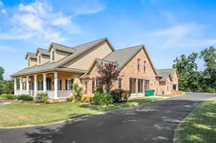 000 Calfee, Conroe, TX 77304 - Photo 2