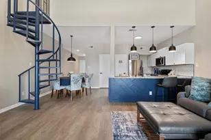 162 April Point Dr S, Conroe, TX 77356 - Photo 6