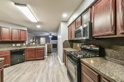 5435 Ginseng Drive, Baytown, TX 77521 - Photo 16