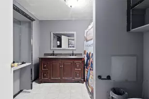 11941 W Hollyhill Dr, Plantersville, TX 77363 - Photo 16