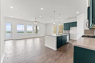 37 Armand Shore Dr, Pasadena, TX 77058 - Photo 4