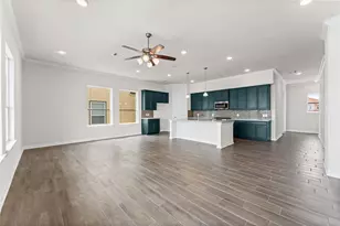37 Armand Shore Dr, Pasadena, TX 77058 - Photo 12