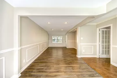 6729 Barney Road, Houston, TX 77092 - Photo 2