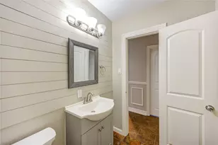 6729 Barney Rd, Houston, TX 77092 - Photo 22