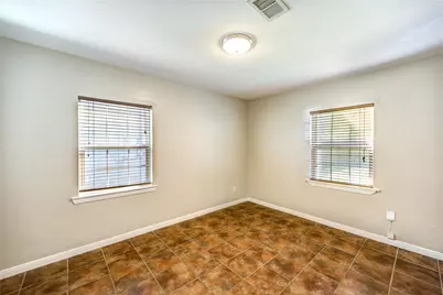 6729 Barney Road, Houston, TX 77092 - Photo 16