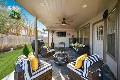 19427 Savannah Creek Lane, Katy, TX 77449 - Photo 10