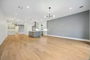 823 Aurora St, Houston, TX 77009 - Photo 4