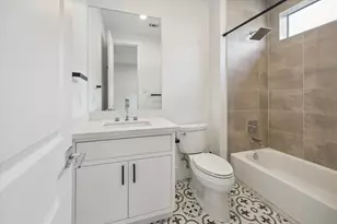 823 Aurora St, Houston, TX 77009 - Photo 20