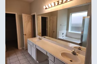 5518 Morgan Park Lane, Sugar Land, TX 77479 - Photo 16