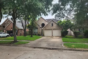 5518 Morgan Park Ln, Sugar Land, TX 77479 - Photo 2