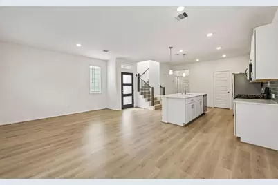 6323 Sapphire Ocean Drive, Houston, TX 77092 - Photo 8