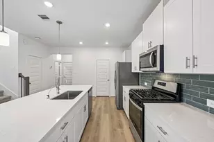 6323 Sapphire Ocean Dr, Houston, TX 77092 - Photo 14