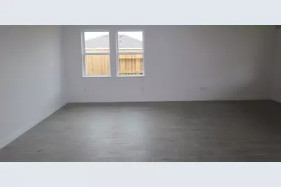 564 Day Station Drive, Dayton, TX 77535 - Photo 6