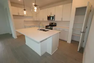 564 Day Sta Dr, Dayton, TX 77535 - Photo 4