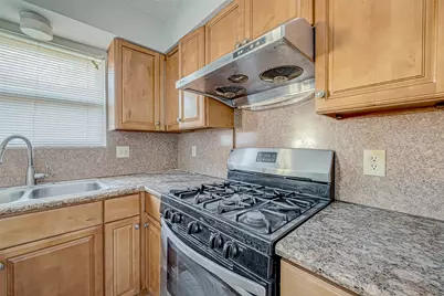 3107 Sleepy Hollow Drive, Sugar Land, TX 77479 - Photo 20