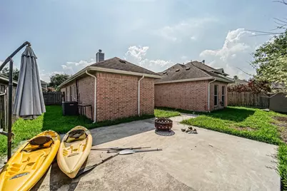 1523 Crescent Shores Lane, Pasadena, TX 77586 - Photo 28