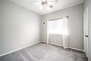 1523 Crescent Shores Ln, Pasadena, TX 77586 - Photo 22