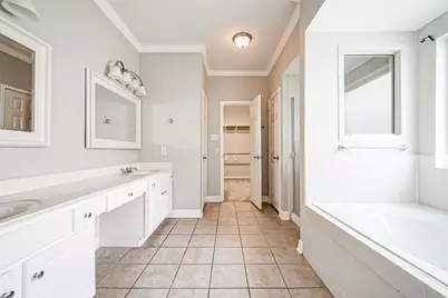 1523 Crescent Shores Lane, Pasadena, TX 77586 - Photo 18