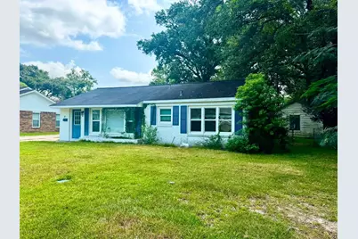112 Cravens Drive, Silsbee, TX 77656 - Photo 2