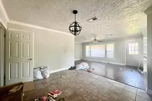 112 Cravens Dr, Silsbee, TX 77656 - Photo 10