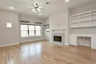 3614 Main Plaza Dr, Houston, TX 77025 - Photo 2