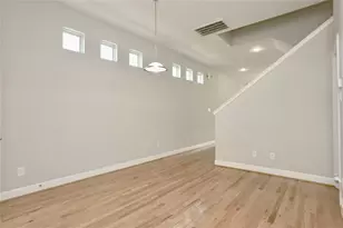 3614 Main Plaza Dr, Houston, TX 77025 - Photo 6