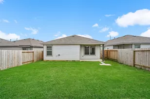 21823 Willow River Canyon Rd, Waller, TX 77484 - Photo 22