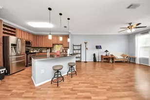 1711 Old Spanish Trail, Houston, TX 77054 - Photo 4