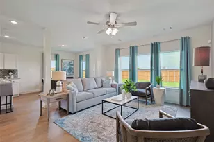11890 Stratosphere St, Conroe, TX 77303 - Photo 2
