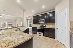 9974 Stone Creek Ln, Brookshire, TX 77423 - Photo 12