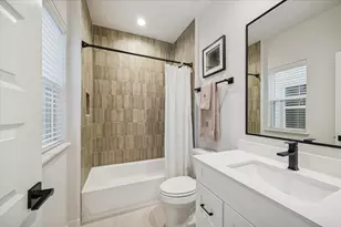 811 Thornton Rd, Houston, TX 77018 - Photo 18