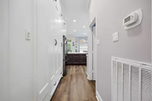 103 Quiet Oak Cir, The Woodlands, TX 77381 - Photo 18