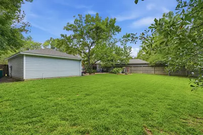103 Quiet Oak Circle, The Woodlands, TX 77381 - Photo 40